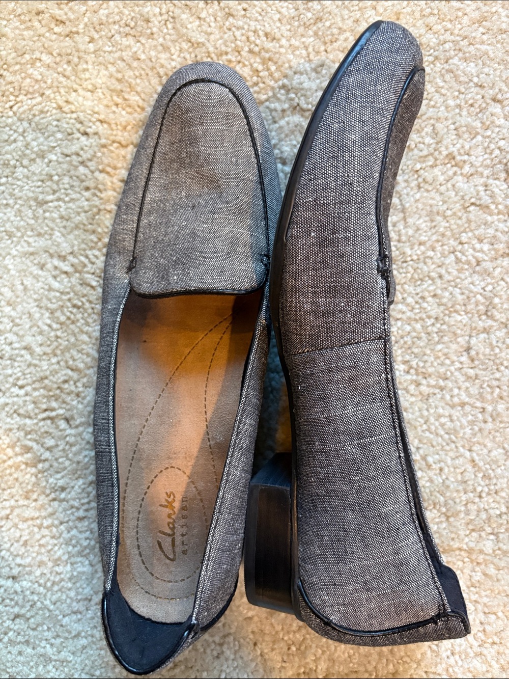 Clarks Women’s Gray Textile Slip-On Loafers-Size 9